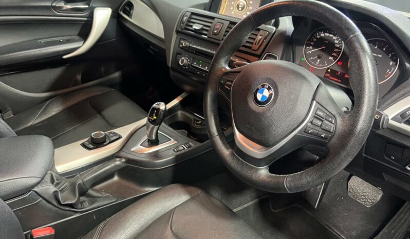 
								2013 BMW 1 Series 118i 5-Door Auto full									