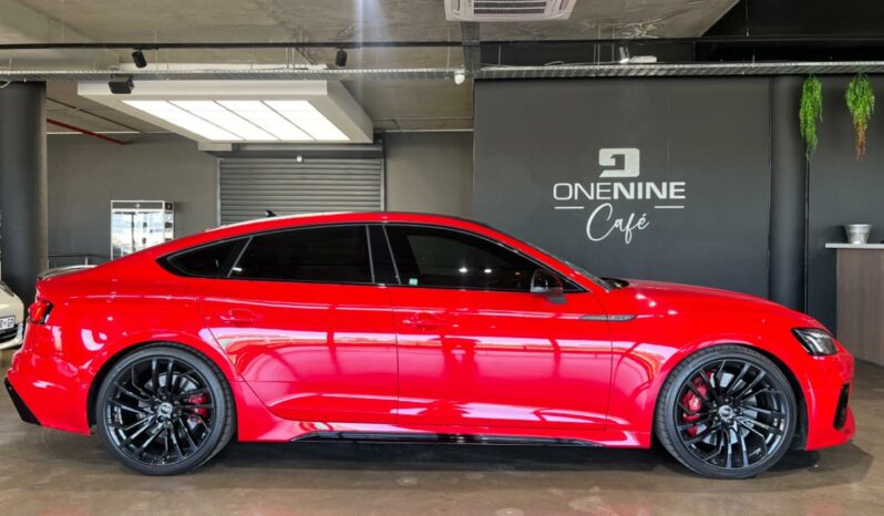 
								2021 Audi RS5 Sportback Quattro full									