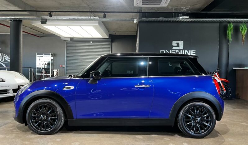 
								2020 MINI Hatch Cooper Hatch 3-Door Auto full									