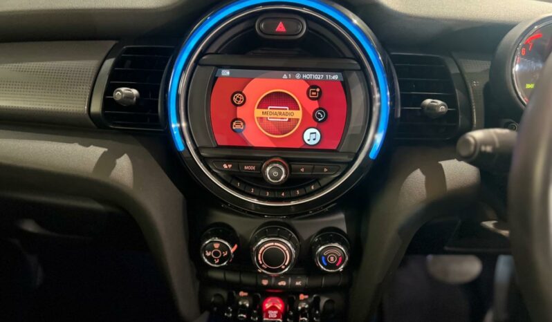 
								2020 MINI Hatch Cooper Hatch 3-Door Auto full									