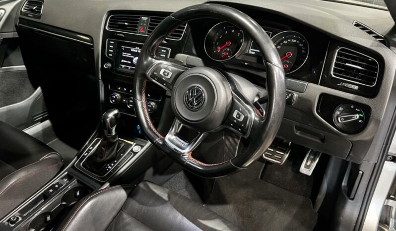 
								2015 Volkswagen Golf GTi Auto full									