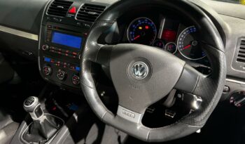 
									2005 Volkswagen Golf GTi full								