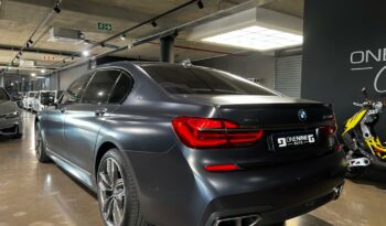 
									2017 BMW 7 Series M760Li xDrive full								