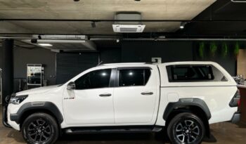 
									2022 Toyota Hilux 2.8GD-6 Double Cab Legend Auto full								