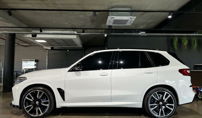 
								2022 BMW X5 M50d full									