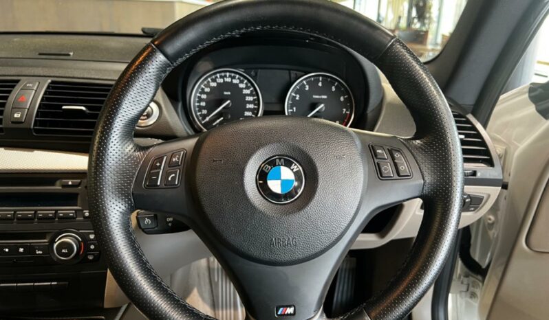 
								2010 BMW 1 Series 135i Coupe M Sport full									