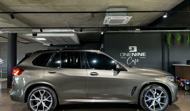 
								2022 BMW X5 xDrive30d M Sport full									