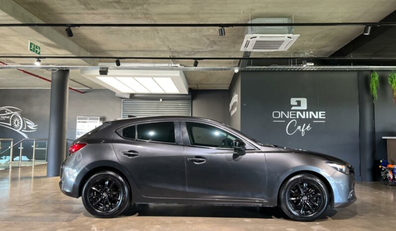 
								2017 Mazda Mazda3 Hatch 1.6 Dynamic Auto full									