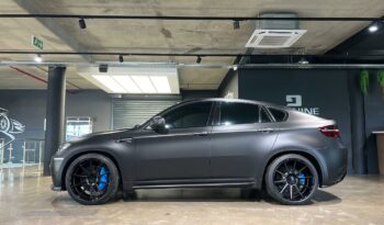 
									2011 BMW X6 M full								