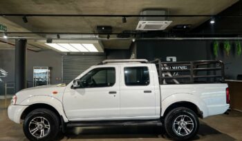 
									2018 Nissan NP300 Hardbody 2.4 Double Cab 4×4 full								