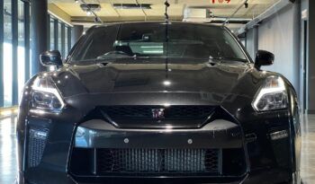 
									2019 Nissan GT-R Black Edition full								