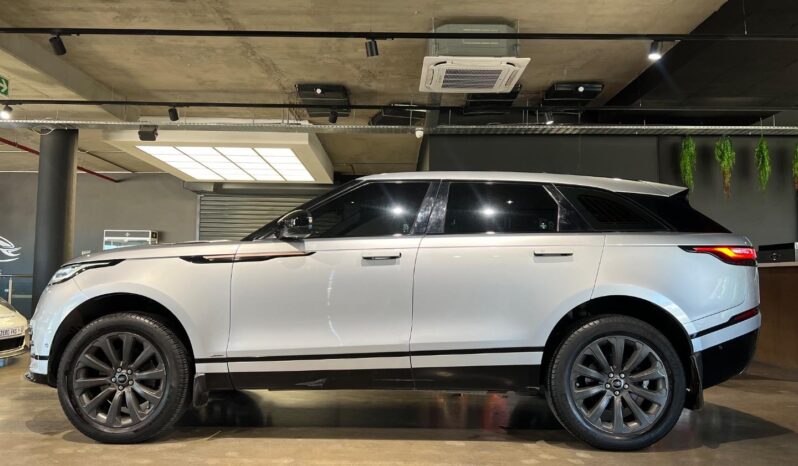 
								2018 Land Rover Range Rover Velar D300 R-Dynamic SE full									