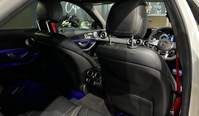 
								2019 Mercedes-AMG C-Class C63 S full									