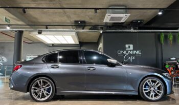 
									2022 BMW 3 Series M340i xDrive full								