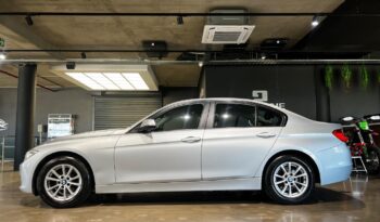
									2015 BMW 3 Series 320i auto full								