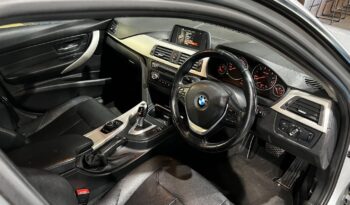 
									2015 BMW 3 Series 320i auto full								