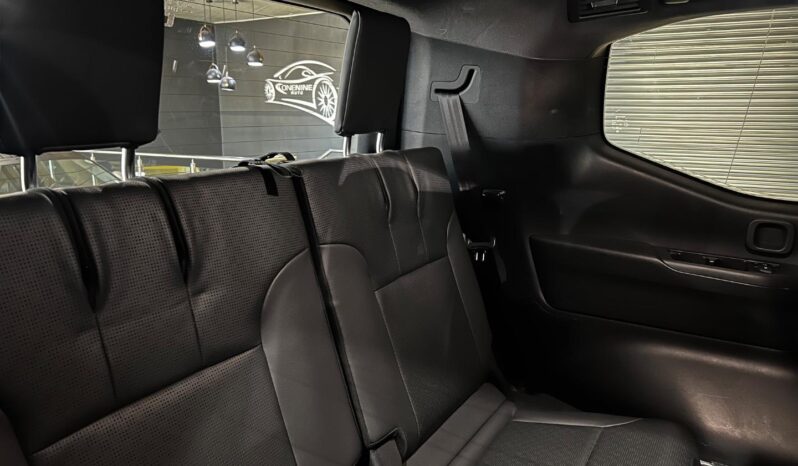 
								2024 Toyota Land Cruiser 300 3.3D ZX full									