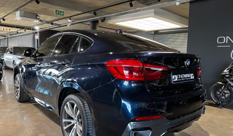 
								2015 BMW X6 xDrive40d M Sport full									