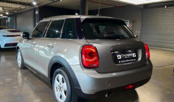 
									2019 MINI Hatch One Hatch 5-Door Auto full								