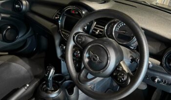
									2019 MINI Hatch One Hatch 5-Door Auto full								
