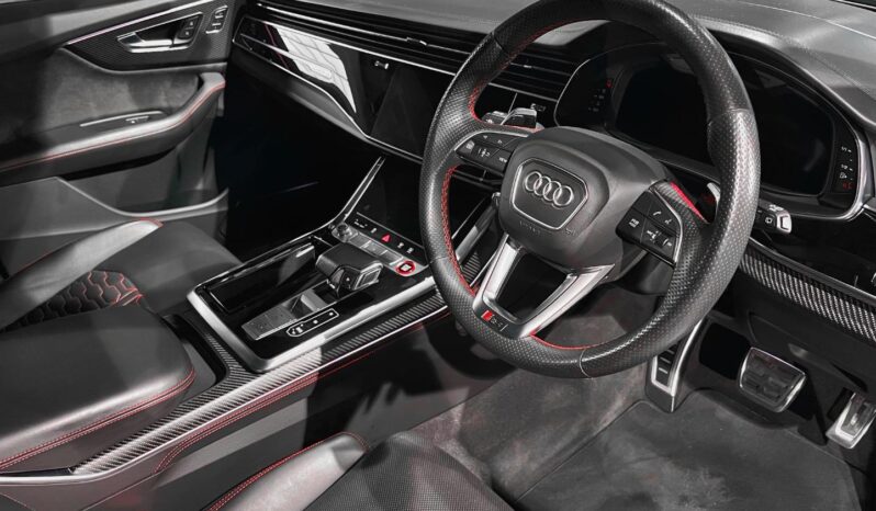 
								2021 Audi RSQ8 Quattro full									