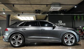 
									2023 Audi Q8 55TFSI Quattro full								