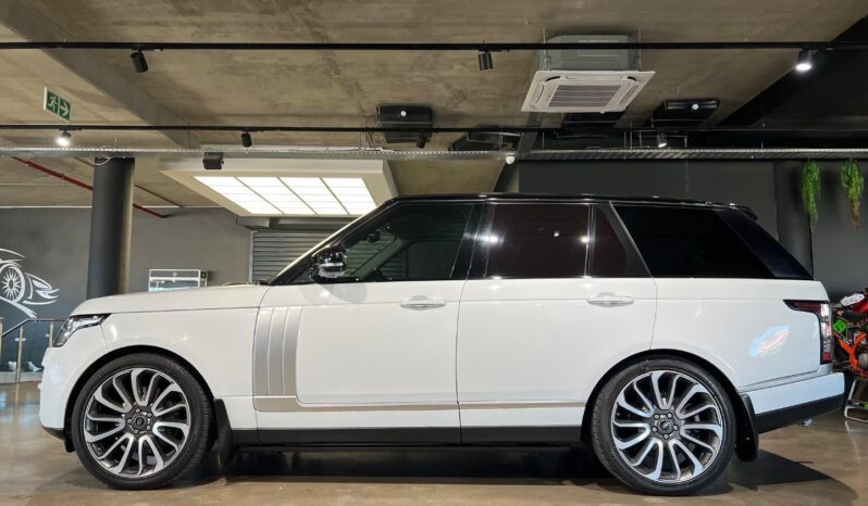 
								2014 Land Rover Range Rover Vogue SE Supercharged full									