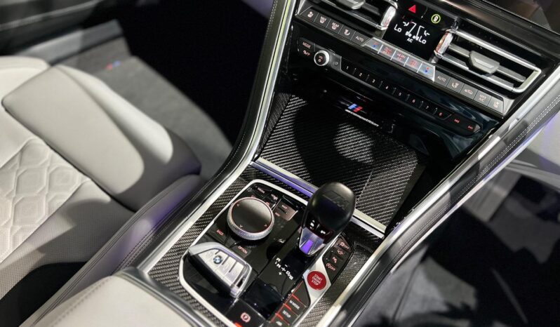 
								2020 BMW M8 Competition Coupe full									