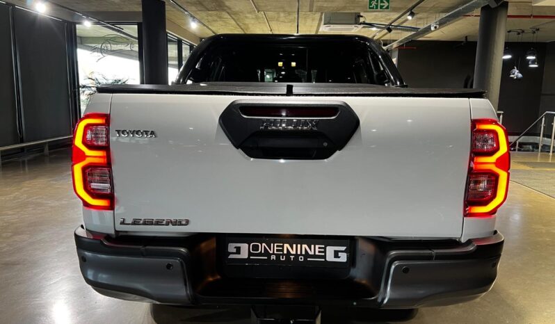 
								2023 Toyota Hilux 2.8GD-6 Double Cab Legend Auto full									