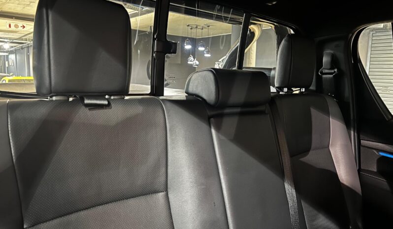
								2023 Toyota Hilux 2.8GD-6 Double Cab Legend Auto full									