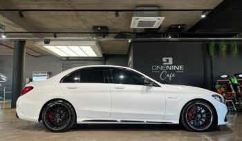 
									2019 Mercedes-AMG C-Class C63 S full								