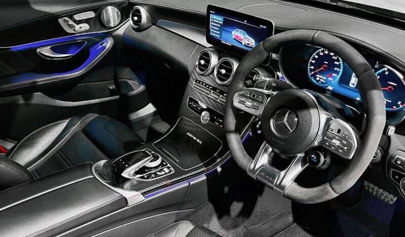 
								2019 Mercedes-AMG C-Class C63 S full									