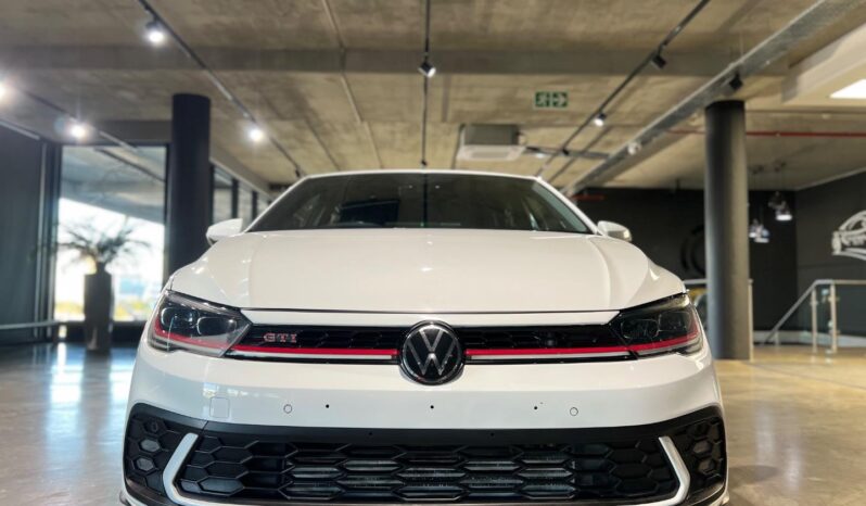
								2022 Volkswagen Polo GTI full									