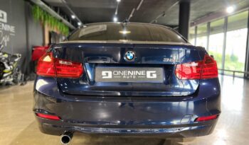 
									2013 BMW 3 Series 320i Luxury Auto full								