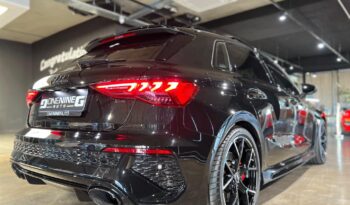 
									2022 Audi RS3 Sportback Quattro full								