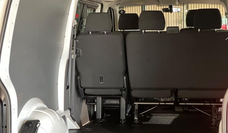 
								2024 Volkswagen Transporter 2.0BiTDI 146kW Crew Bus SWB 4Motion 5-seater full									