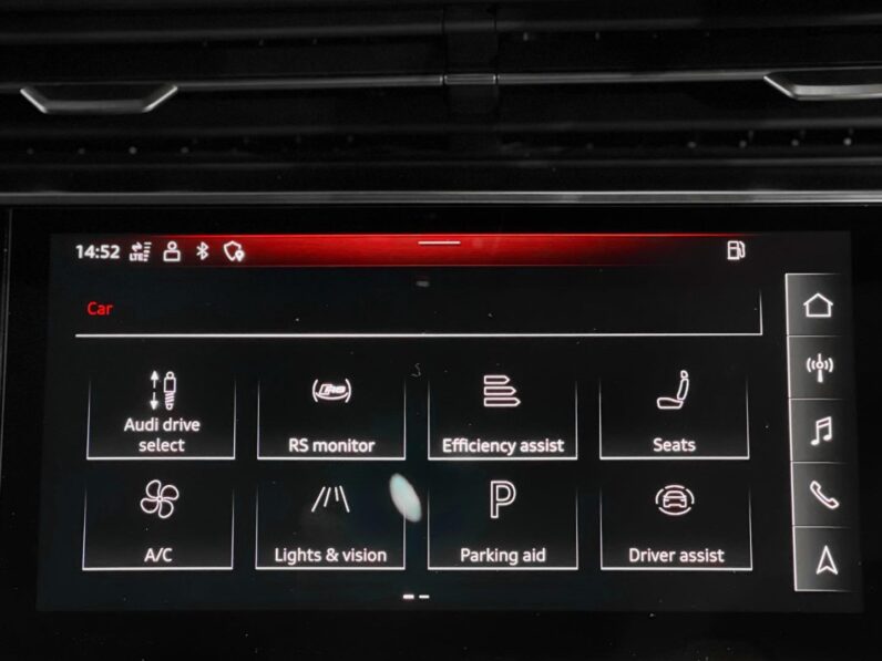 
								2021 Audi RSQ8 Quattro full									