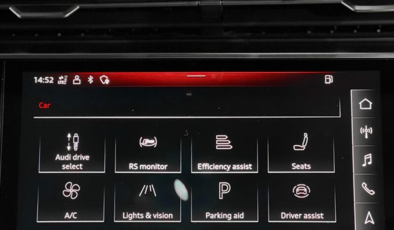 
								2021 Audi RSQ8 Quattro full									