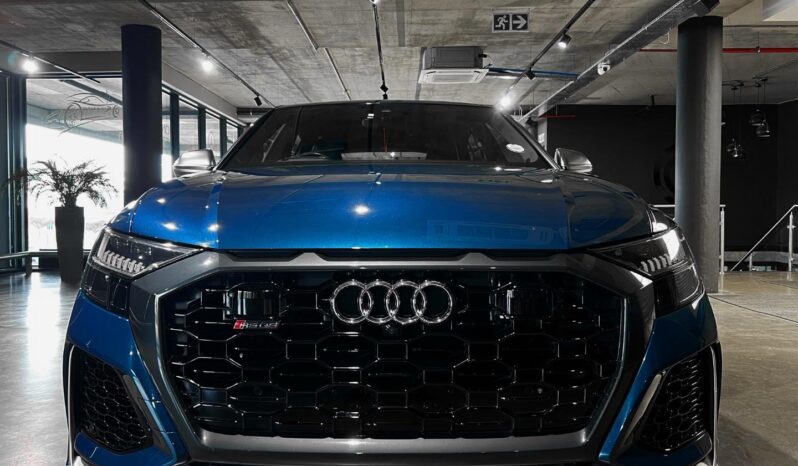 
								2021 Audi RSQ8 Quattro full									