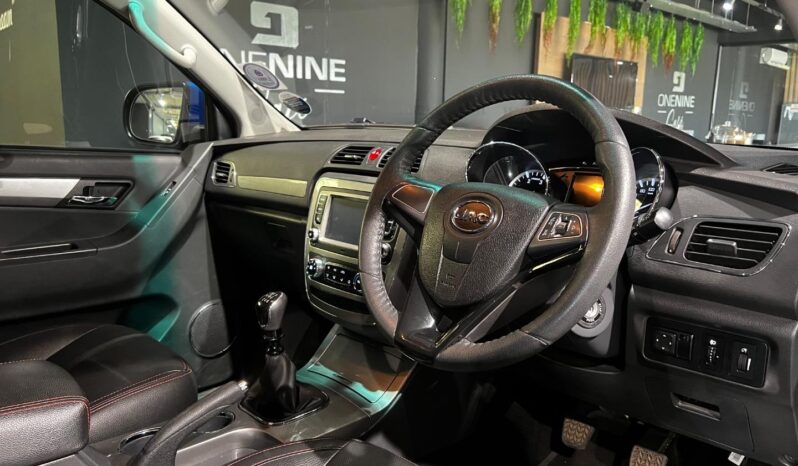 
								2021 JAC T8 1.9T Double Cab Lux full									