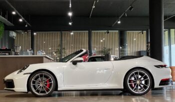 
									2020 Porsche 911 Carrera S Cabriolet full								