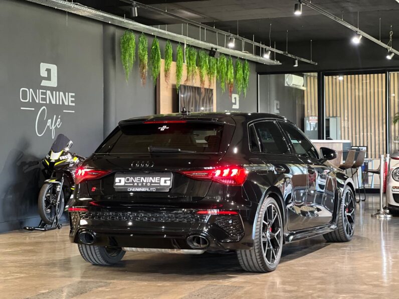 2022 Audi RS3 Sportback Quattro full