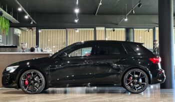 
									2022 Audi RS3 Sportback Quattro full								
