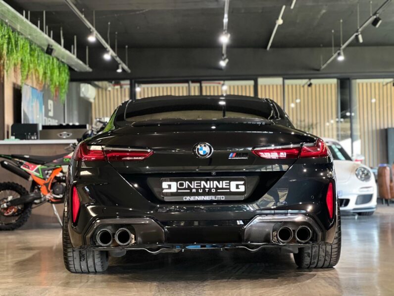 2020 BMW M8 Competition Coupe full
