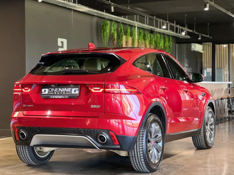 
								2018 Jaguar E-Pace D180 AWD SE full									