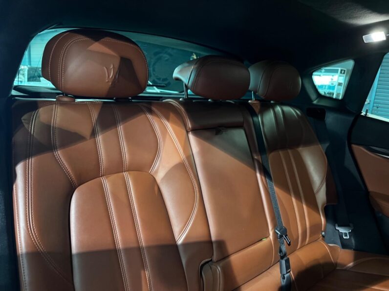 
								2017 Maserati Levante Diesel full									