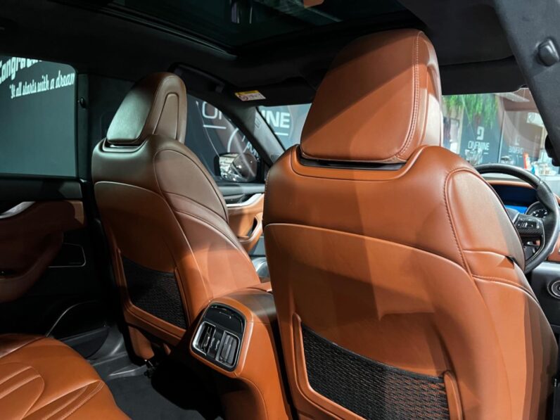 
								2017 Maserati Levante Diesel full									