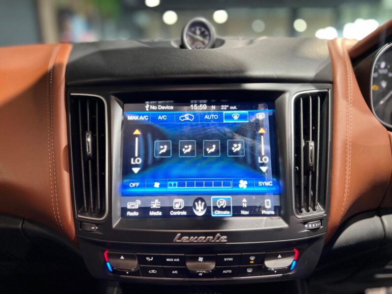 
								2017 Maserati Levante Diesel full									