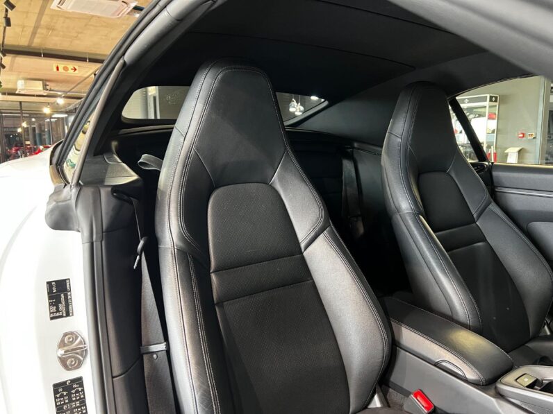 
								2020 Porsche 911 Carrera S Cabriolet full									