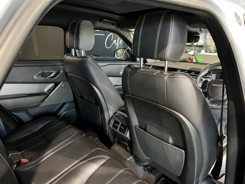 
								2018 Land Rover Range Rover Velar D300 R-Dynamic SE full									